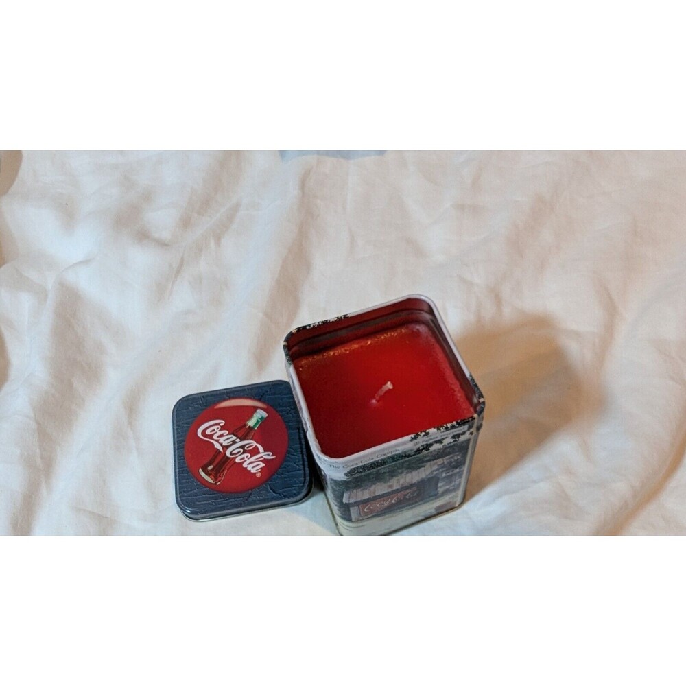 Coca Cola candle and tin, Vintage New